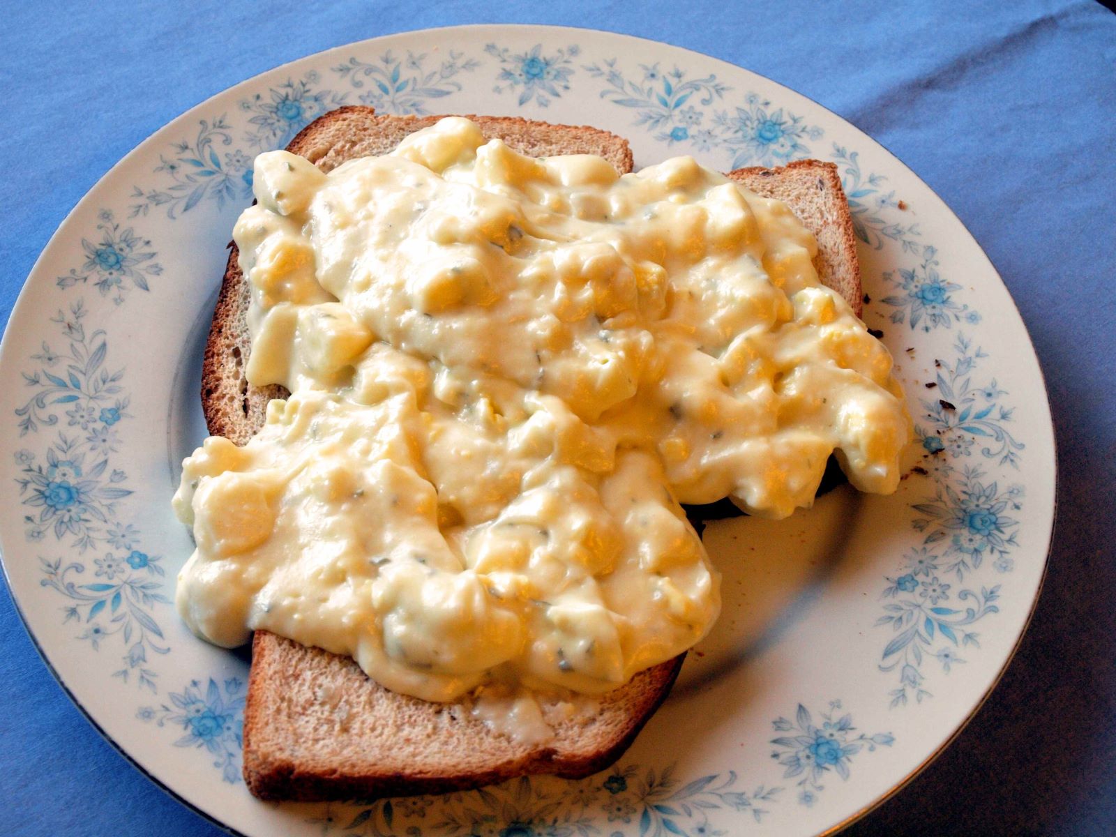 eggs-creole-over-toast-recipe