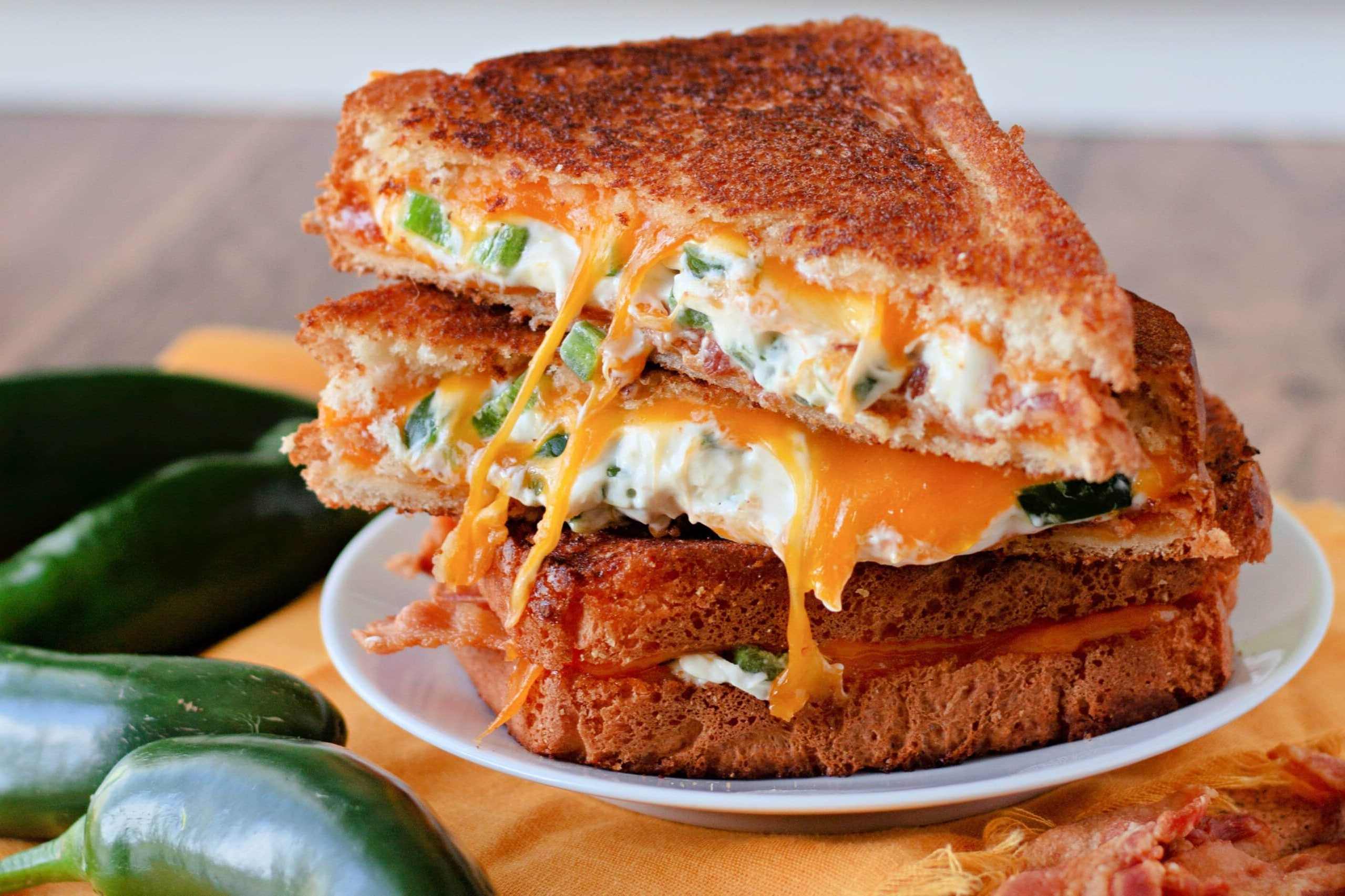 jalapeno-popper-grilled-cheese-sandwich-recipe