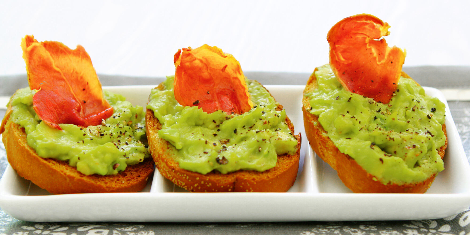 avocado-crostini-recipe