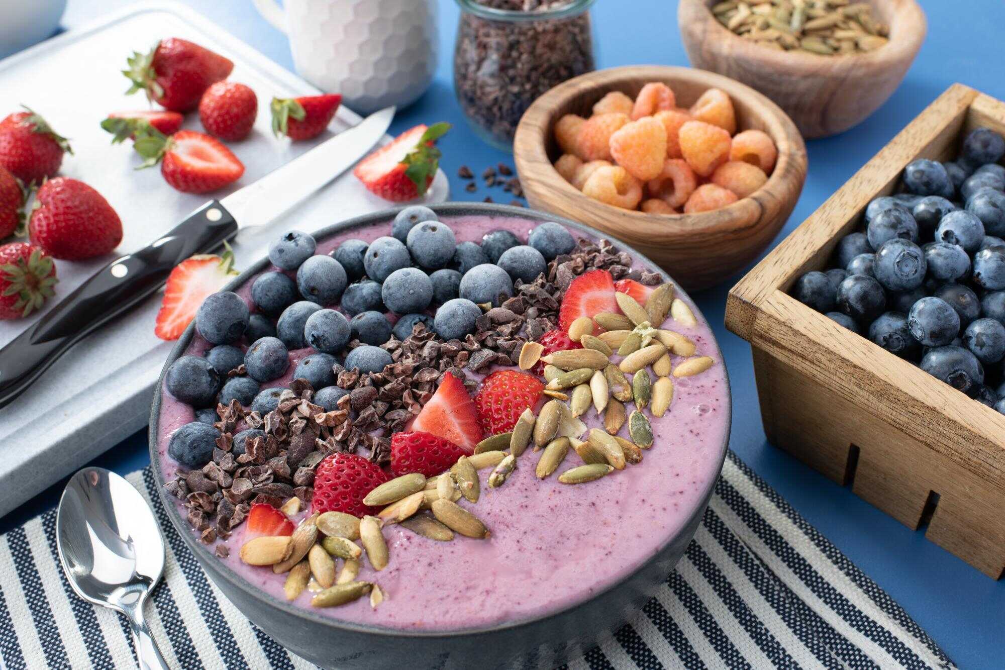 berry-smoothie-bowl-recipe