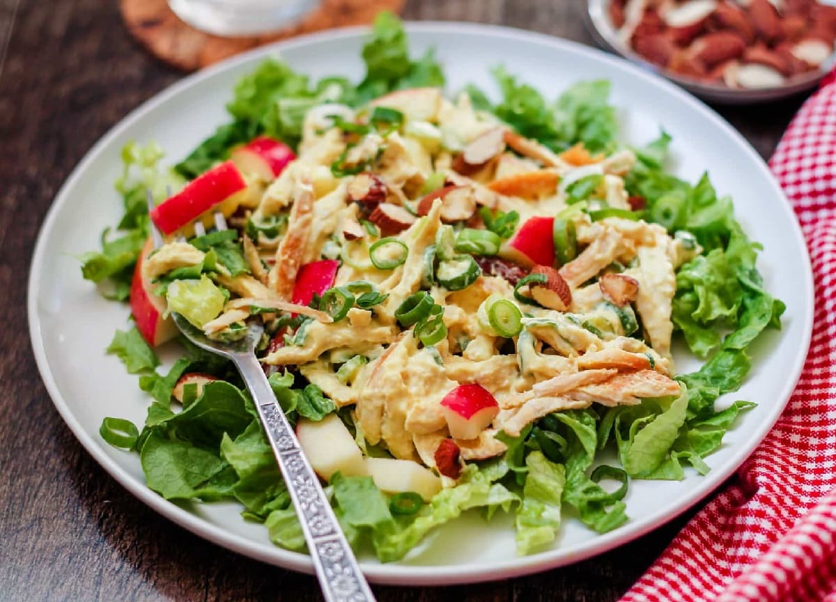 greek-yogurt-chicken-salad