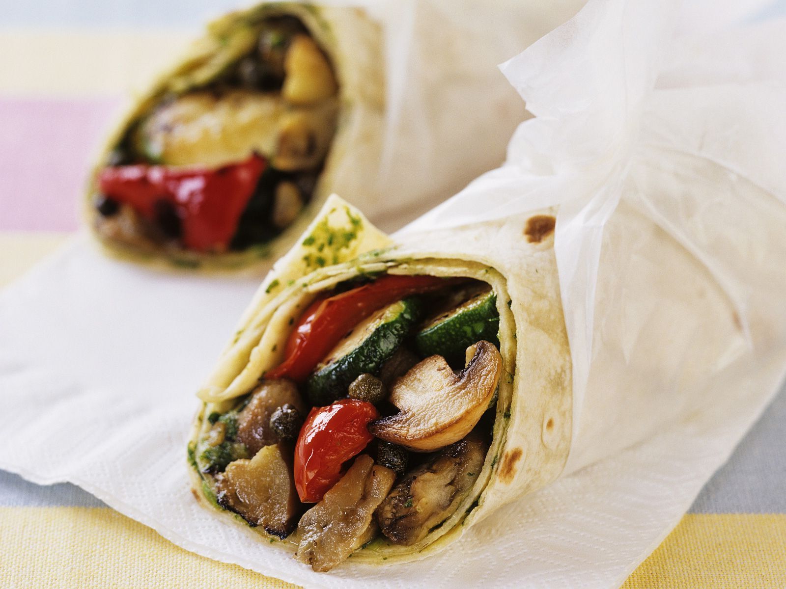 mediterranean-veggie-wrap-recipe