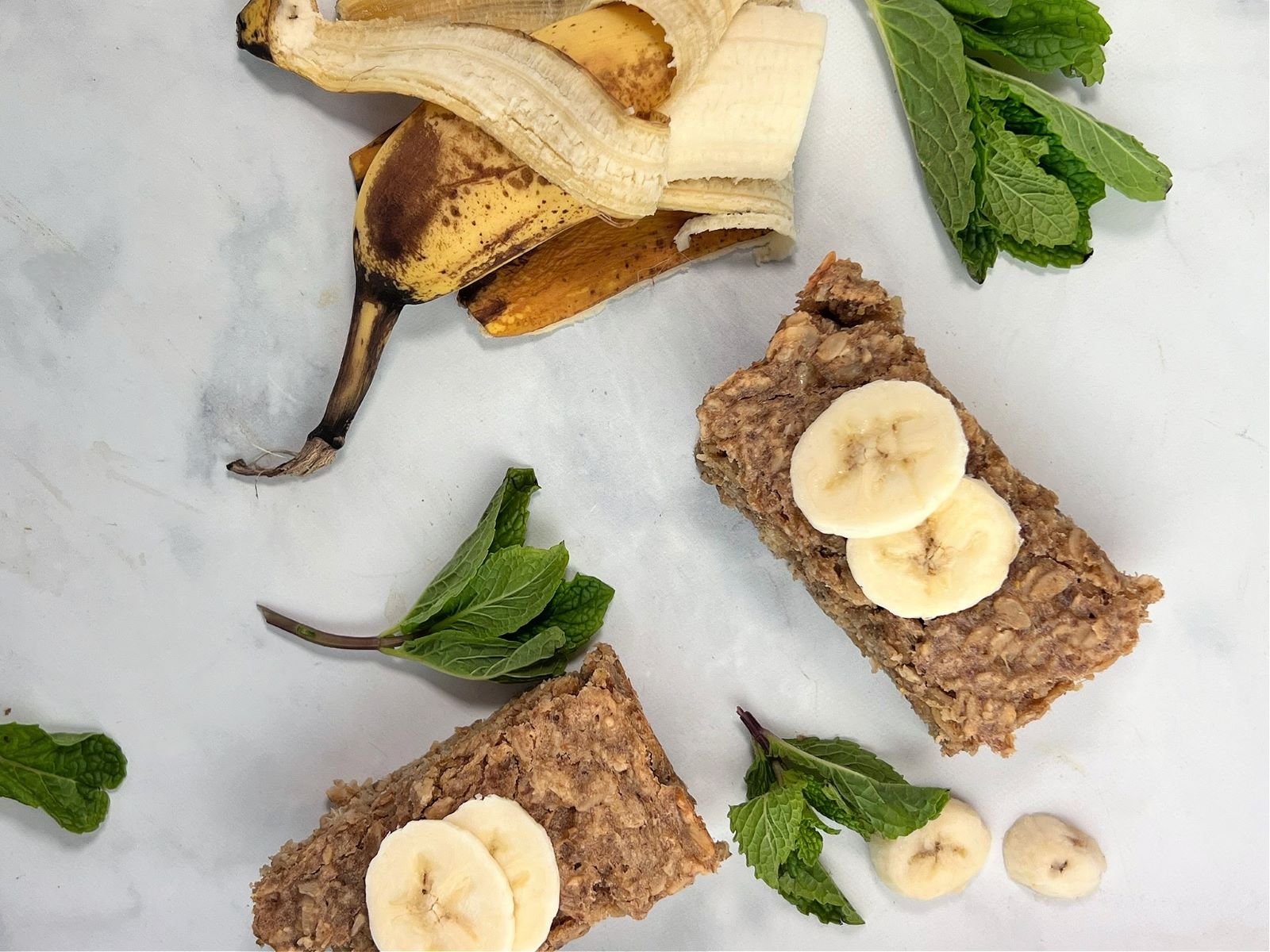 peanut-butter-banana-oat-bars-recipe