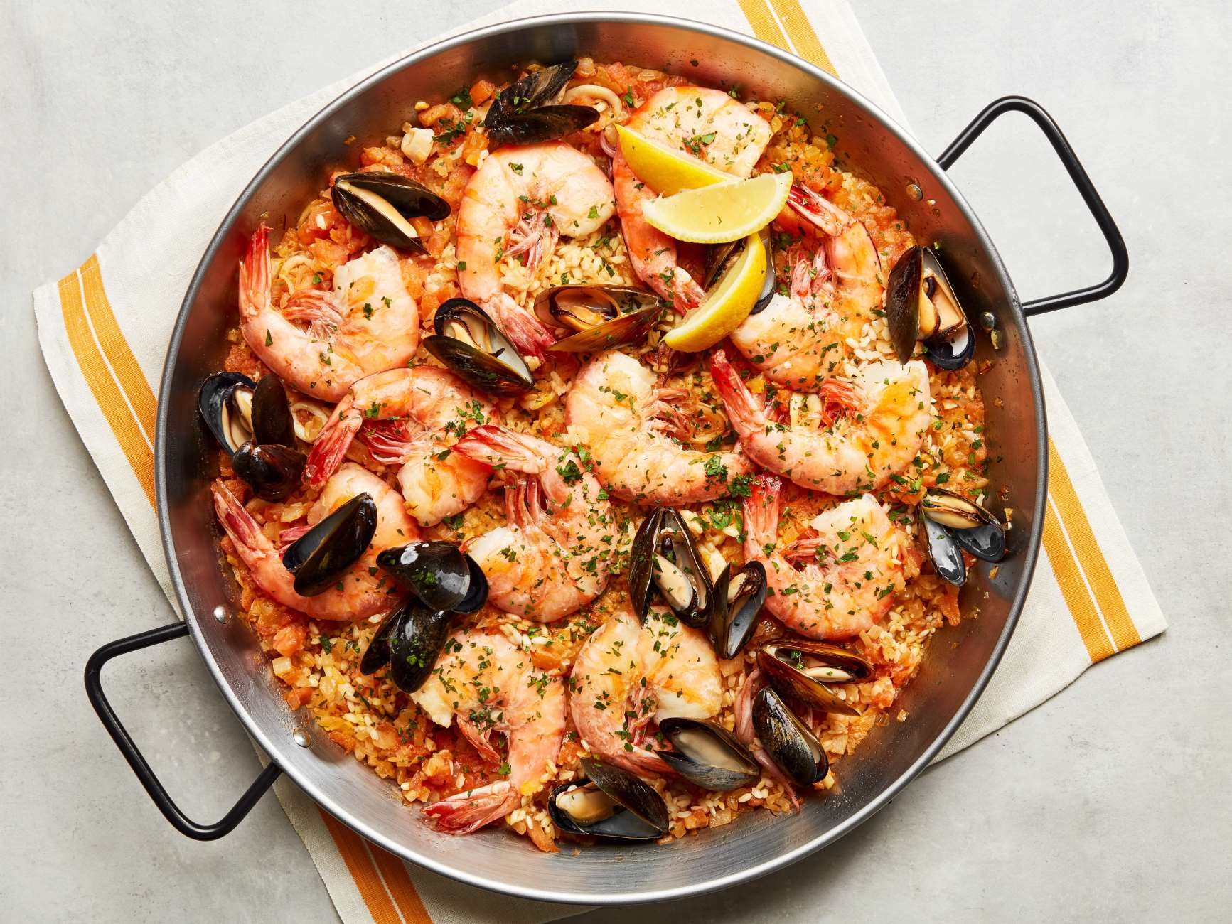 seafood-paella-recipe