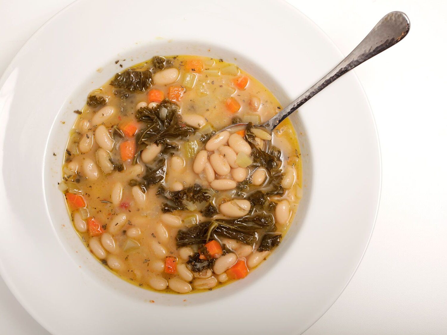 tuscan-white-bean-soup-recipe