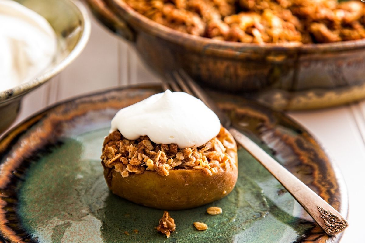 baked-apples-with-granola-recipe