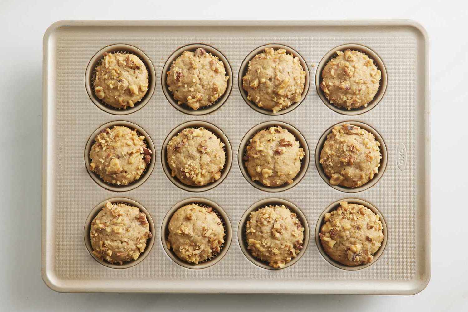 banana-walnut-muffins-recipe