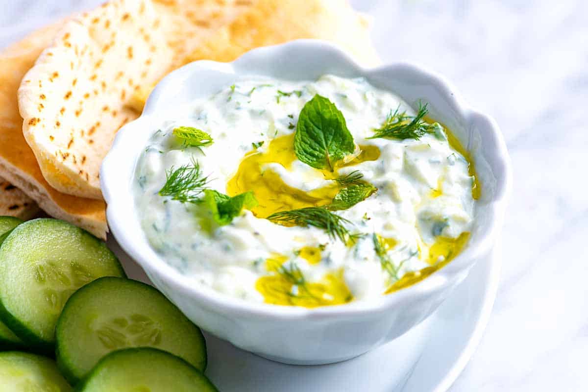 cucumber-yogurt-sauce-recipe