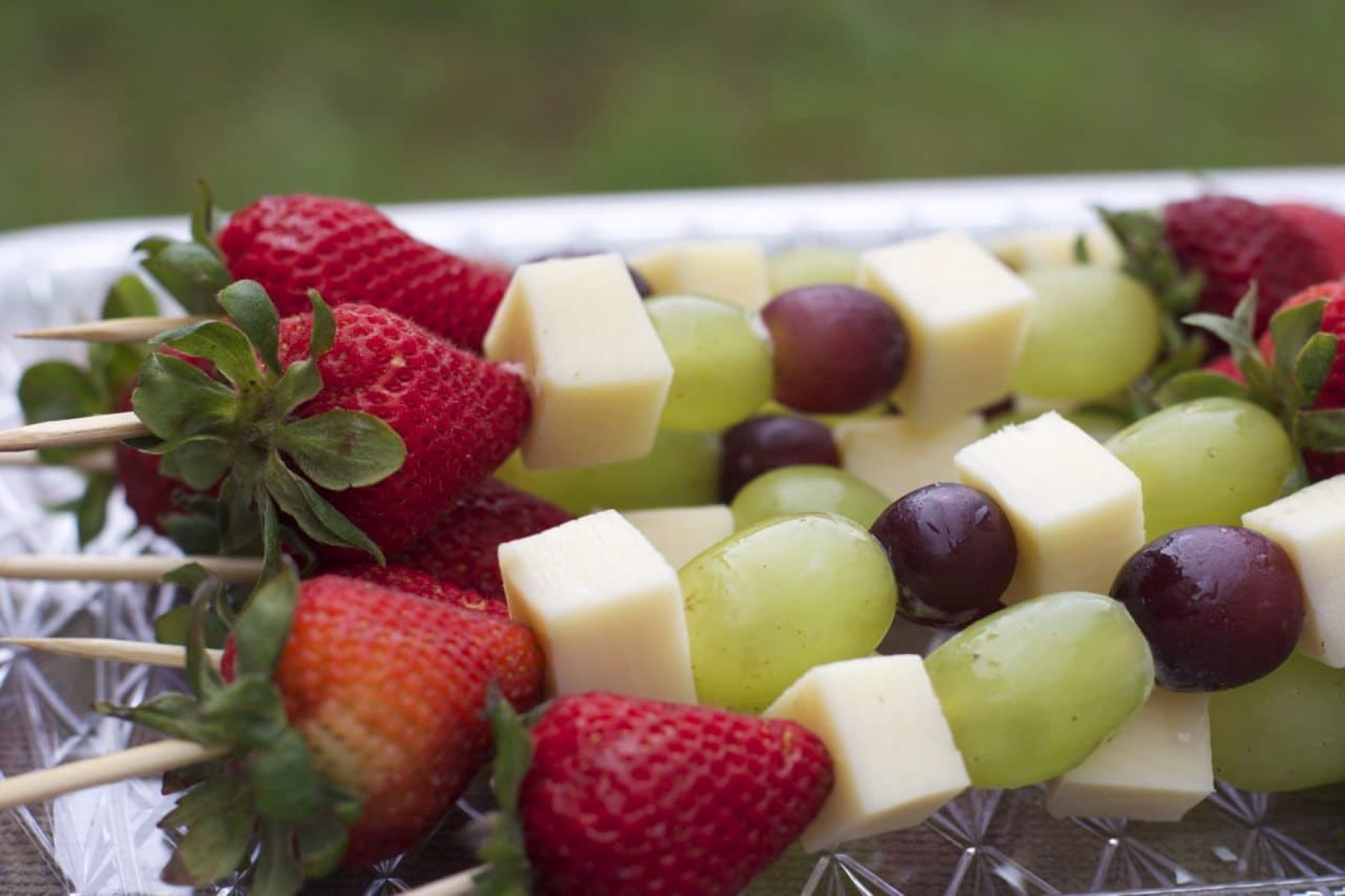 fruit-and-cheese-skewers-recipe