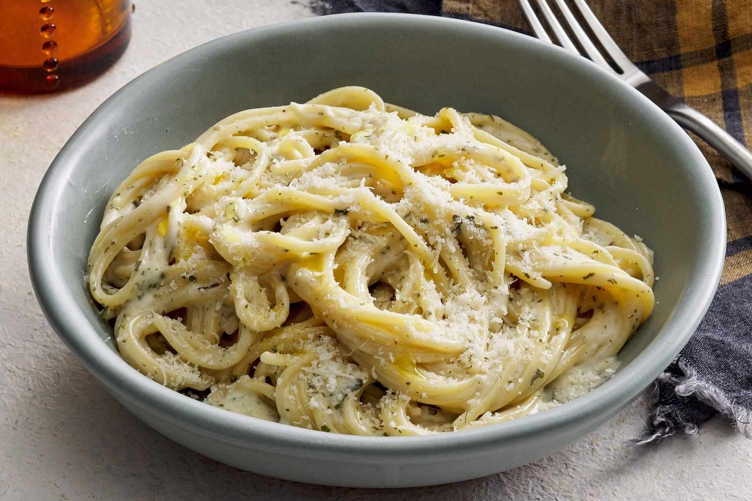 garlic-parmesan-pasta-recipe