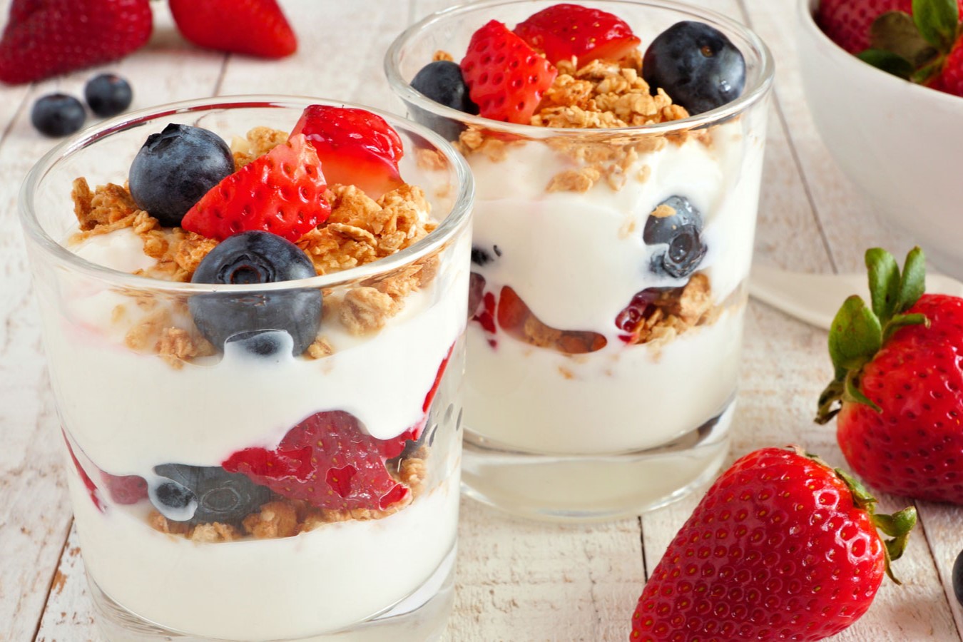 greek-yogurt-berry-parfait-recipe