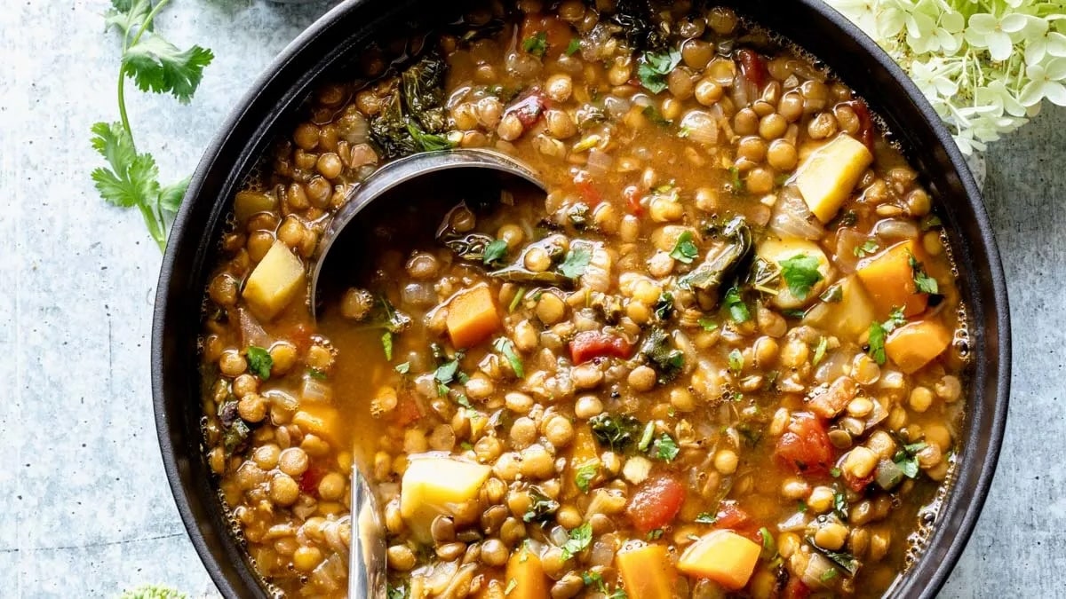 hearty-lentil-and-vegetable-soup-recipe