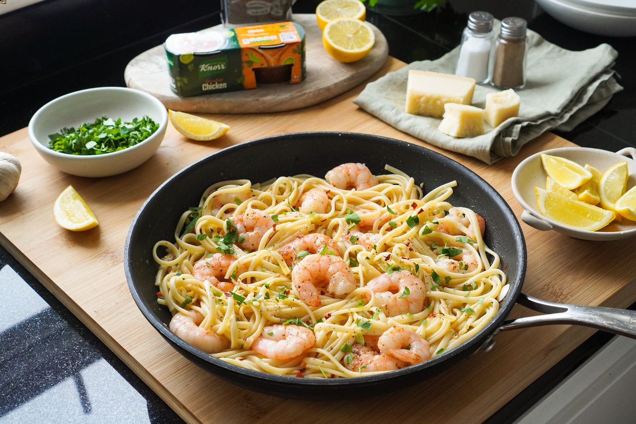 lemon-garlic-shrimp-linguine-recipe