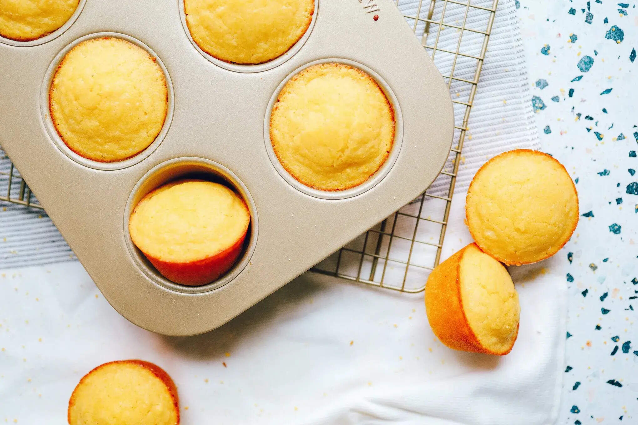 maple-cornbread-muffins-recipe