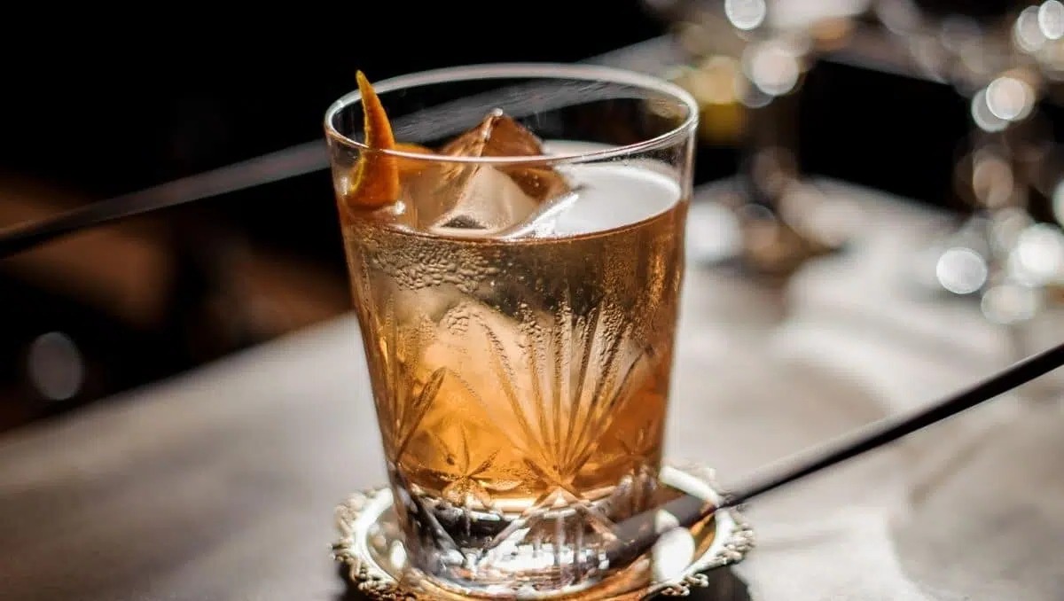 mezcal-old-fashioned-recipe