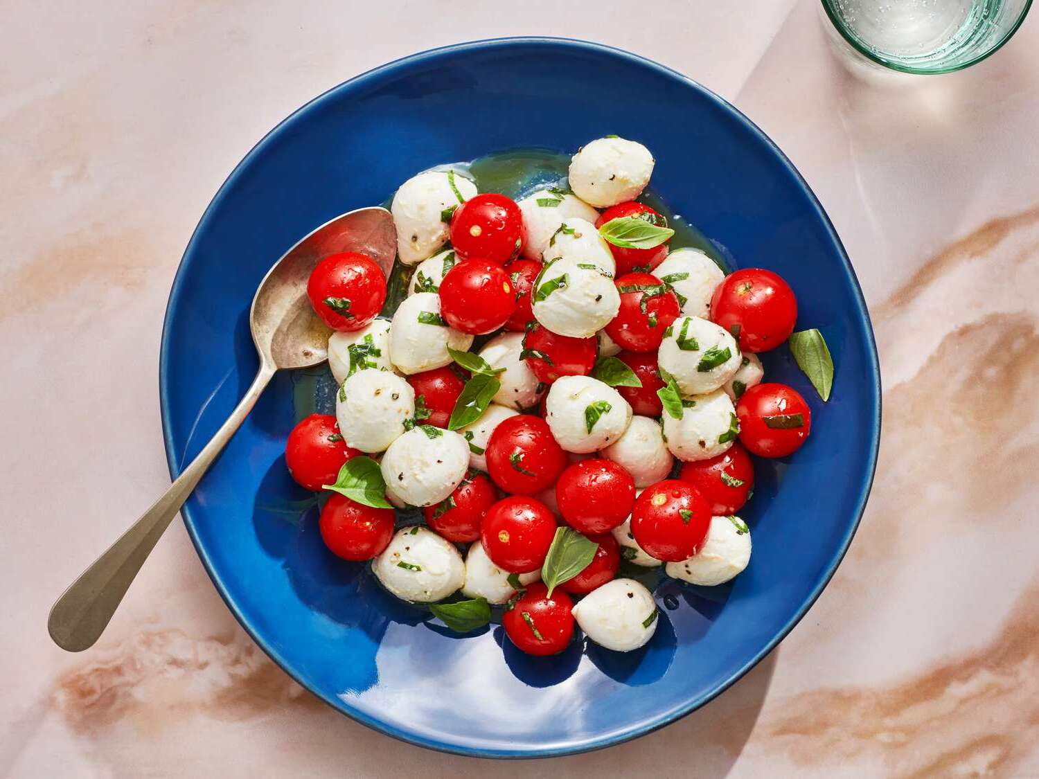 tomato-mozzarella-salad-recipe