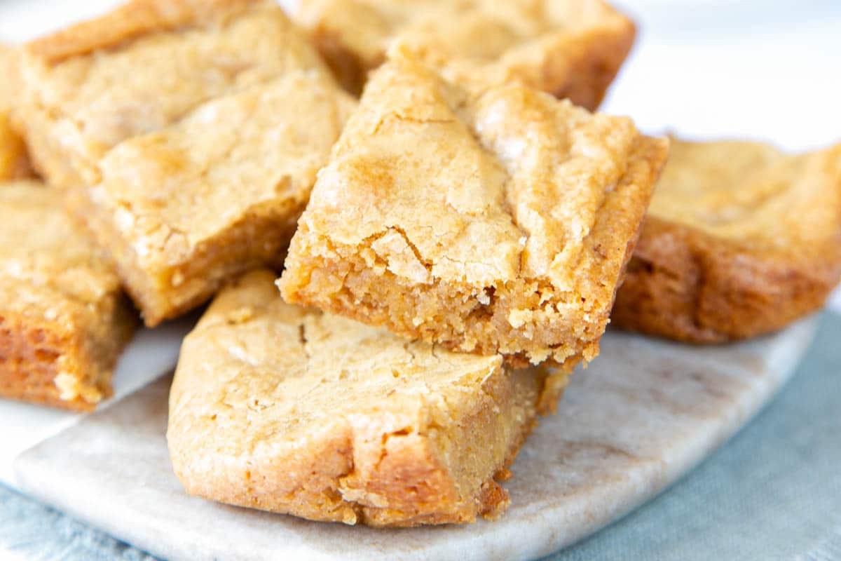 blonde-brownies-recipe