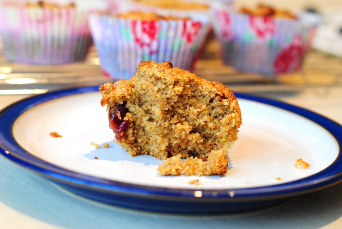 blueberry-nut-oat-bran-muffins-recipe