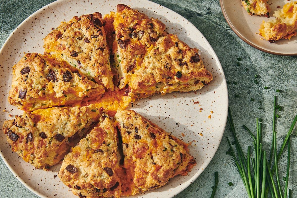 cheddar-and-chive-scones-recipe