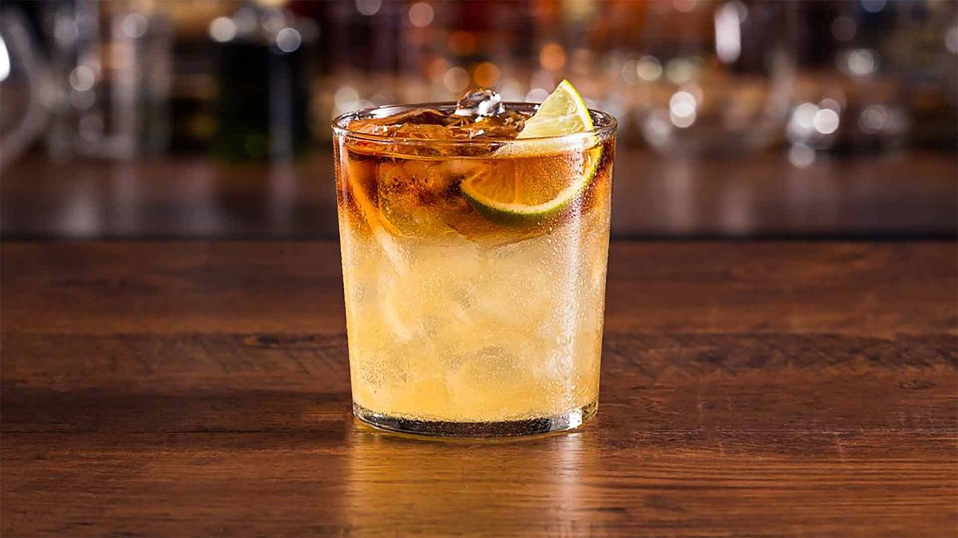 dark-n-stormy-cocktail-recipe