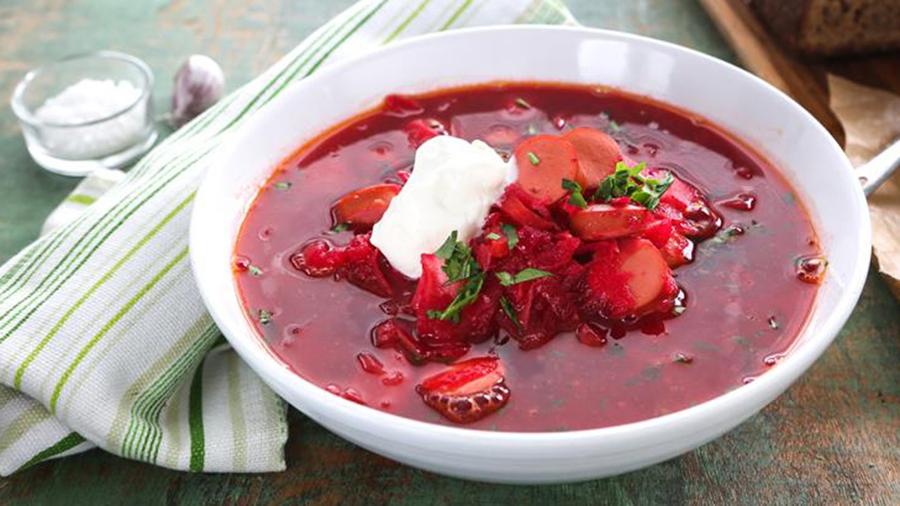 ukrainian-red-borscht-soup-recipe